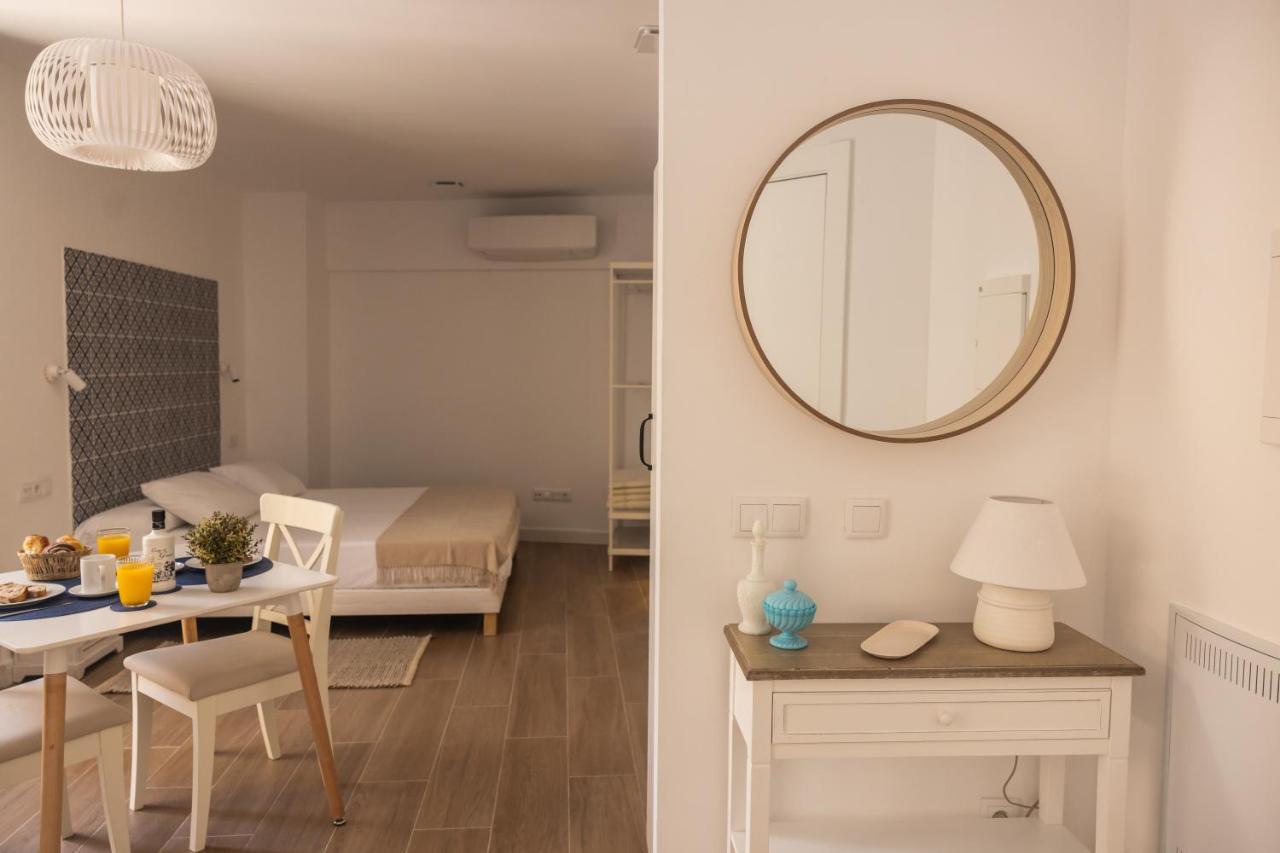 Apartamento Especeria Blue By #Cuatrocallesflats Malaga Luaran gambar